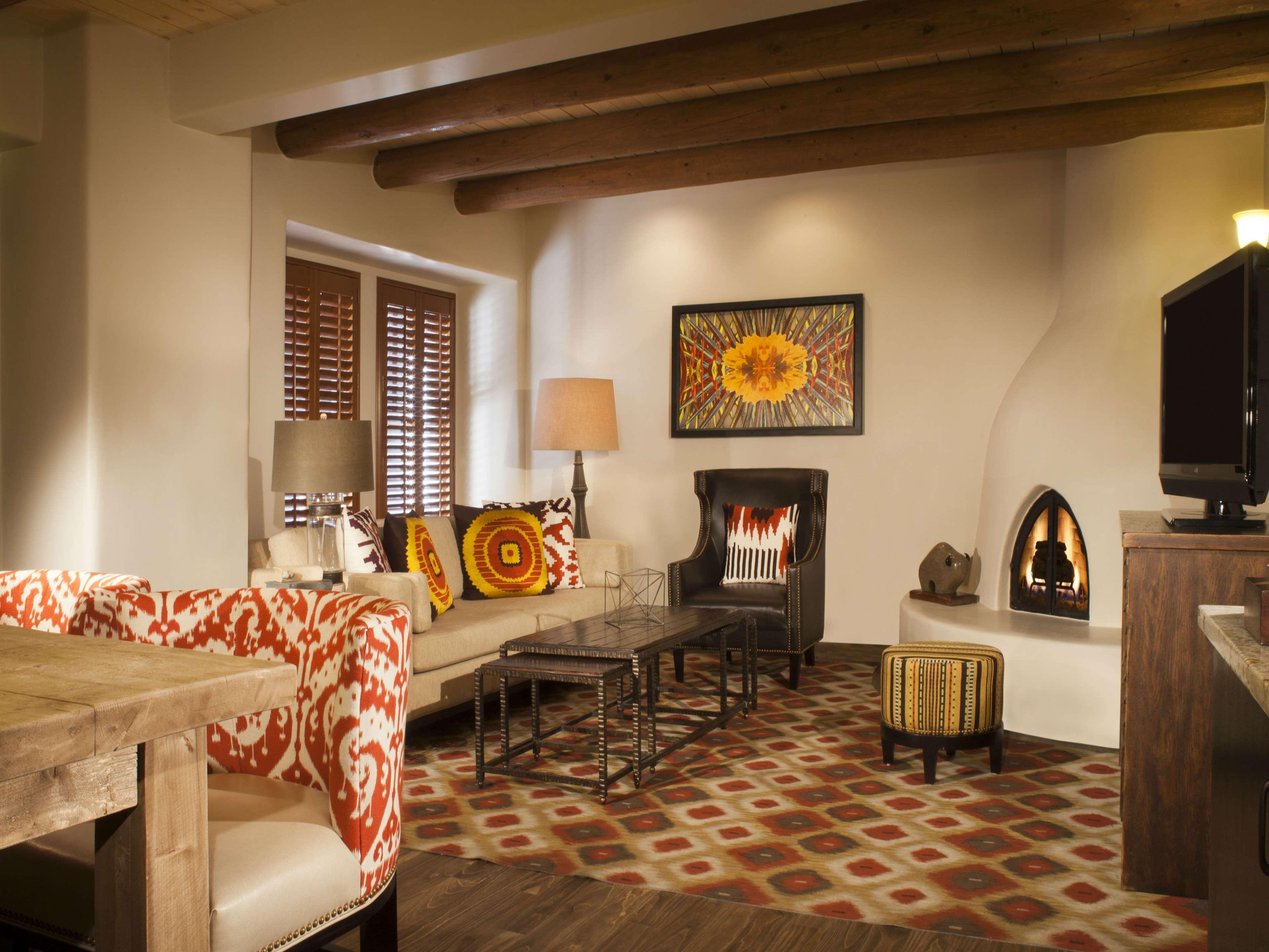 Отель Hilton Santa Fe Historic Plaza Экстерьер фото