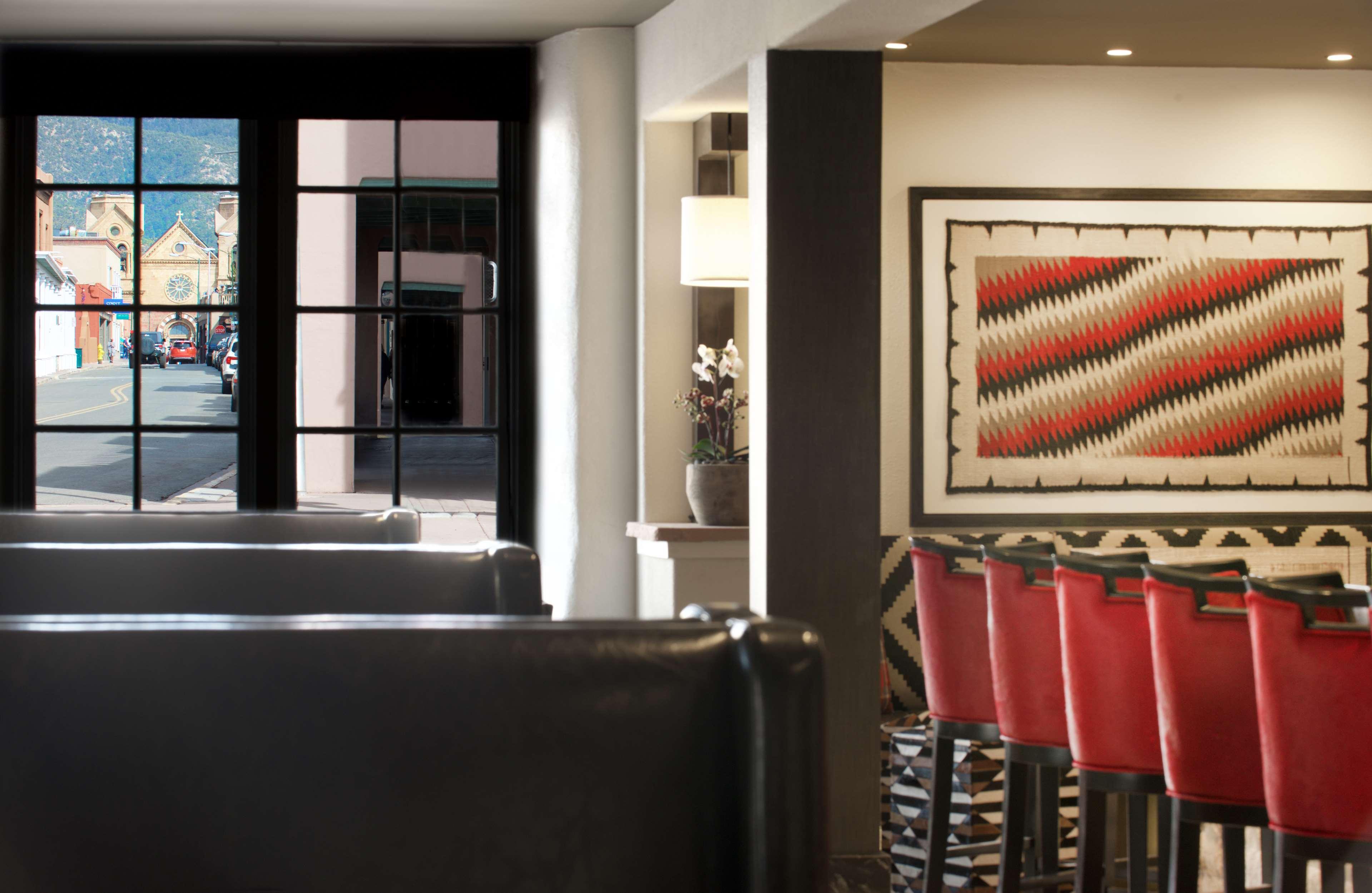 Отель Hilton Santa Fe Historic Plaza Экстерьер фото