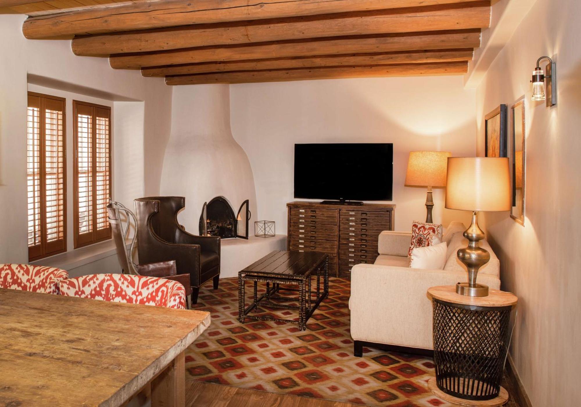 Отель Hilton Santa Fe Historic Plaza Экстерьер фото