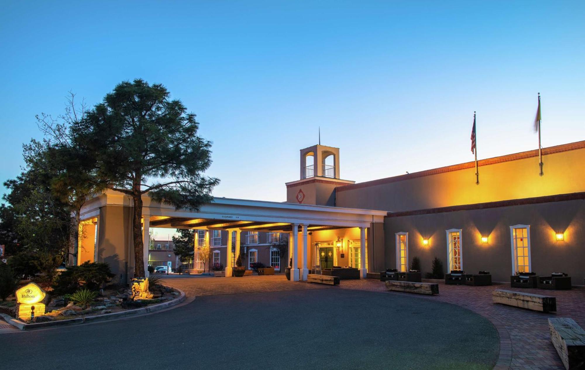 Отель Hilton Santa Fe Historic Plaza Экстерьер фото